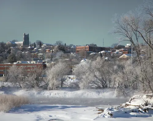 OTL-Gouverneur-Sherbrooke-hiver-vue-ville