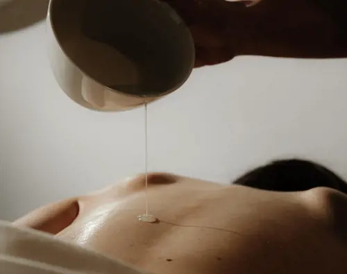 OTL-Gouverneur-Sherbrooke-hiver-PAUS-Spa-massage